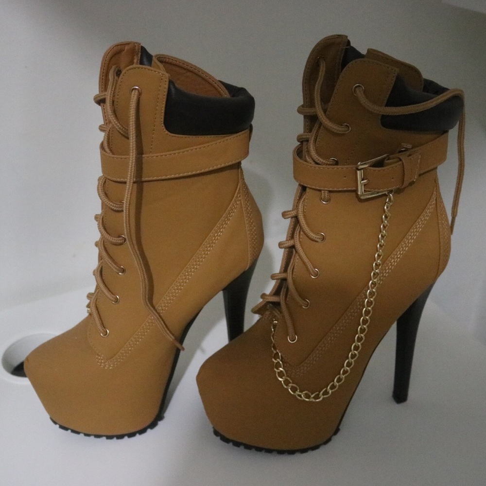 Tan Timbs 6-inch Platform Heels